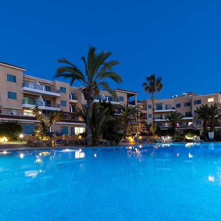 105 Kings Palace - Fabulous 2 Bed, 2 Bath, Large Patio With Garden - Sea Views Paphos 外观 照片