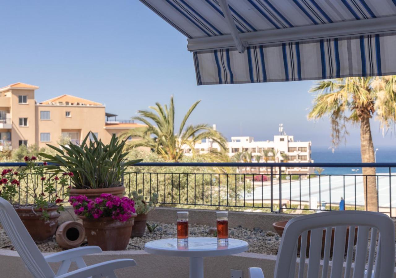 105 Kings Palace - Fabulous 2 Bed, 2 Bath, Large Patio With Garden - Sea Views Paphos 外观 照片