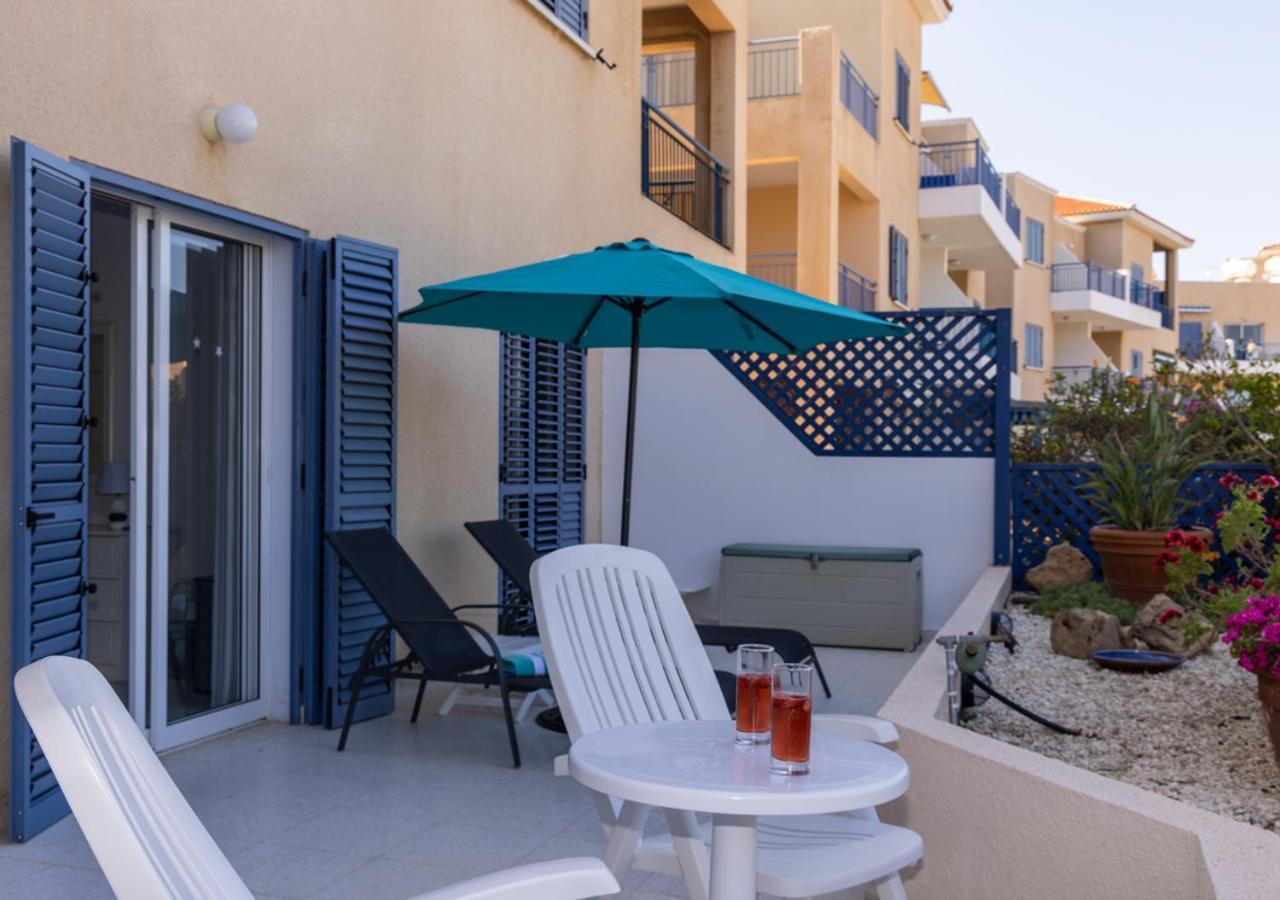 105 Kings Palace - Fabulous 2 Bed, 2 Bath, Large Patio With Garden - Sea Views Paphos 外观 照片