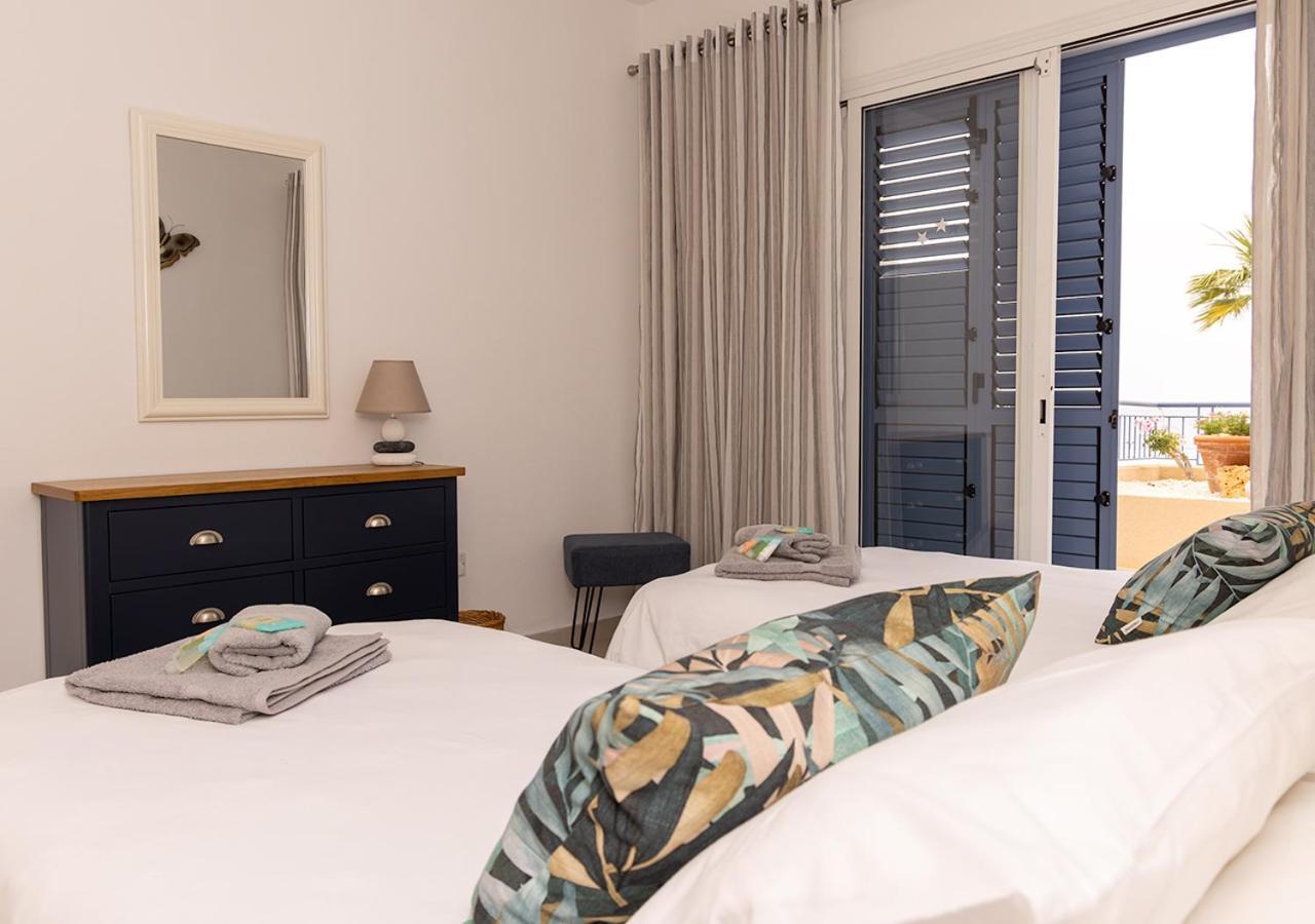 105 Kings Palace - Fabulous 2 Bed, 2 Bath, Large Patio With Garden - Sea Views Paphos 外观 照片