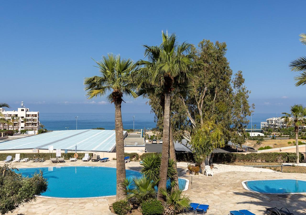 105 Kings Palace - Fabulous 2 Bed, 2 Bath, Large Patio With Garden - Sea Views Paphos 外观 照片