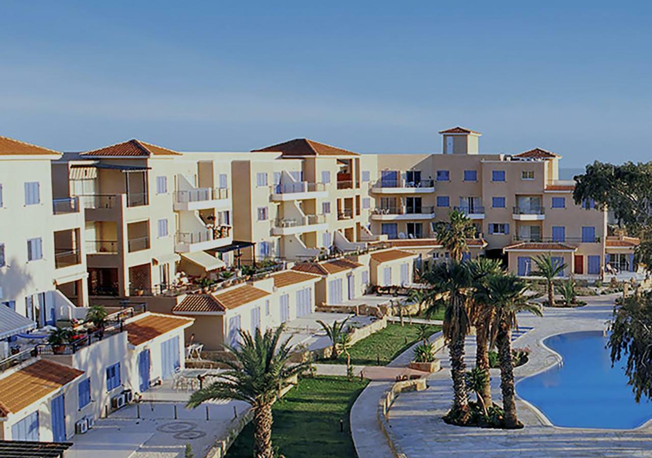 105 Kings Palace - Fabulous 2 Bed, 2 Bath, Large Patio With Garden - Sea Views Paphos 外观 照片