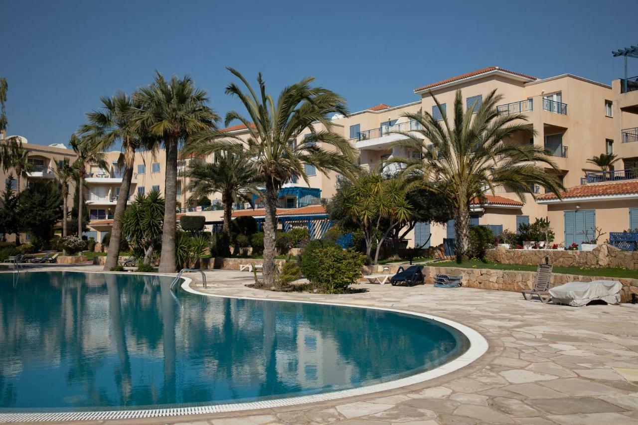 105 Kings Palace - Fabulous 2 Bed, 2 Bath, Large Patio With Garden - Sea Views Paphos 外观 照片