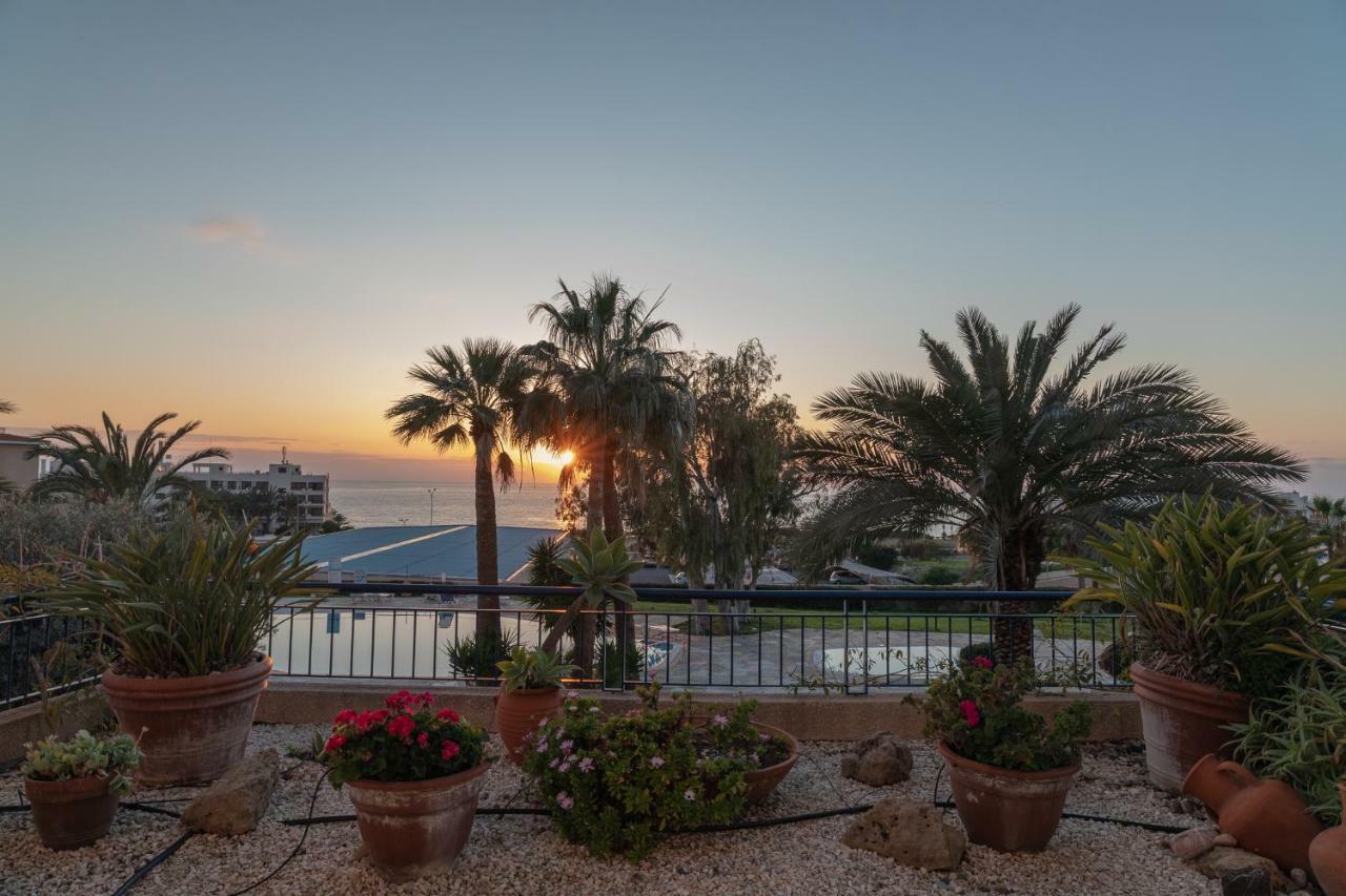 105 Kings Palace - Fabulous 2 Bed, 2 Bath, Large Patio With Garden - Sea Views Paphos 外观 照片